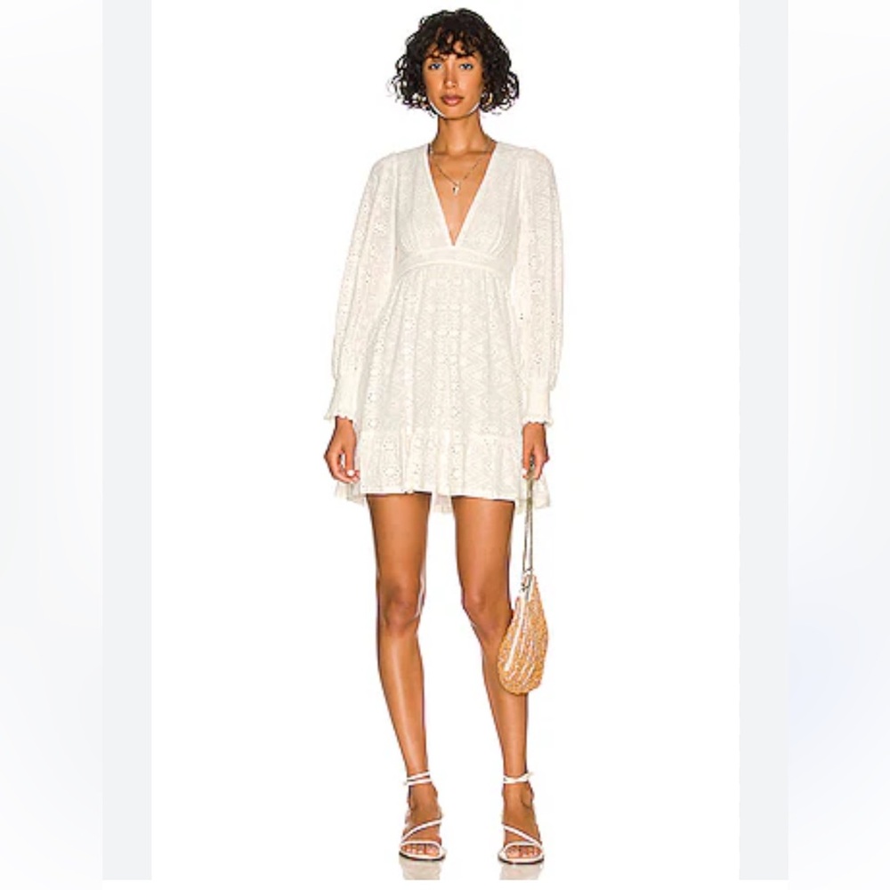 Alice + Olivia Ivory Long Sleeve Mini Dress